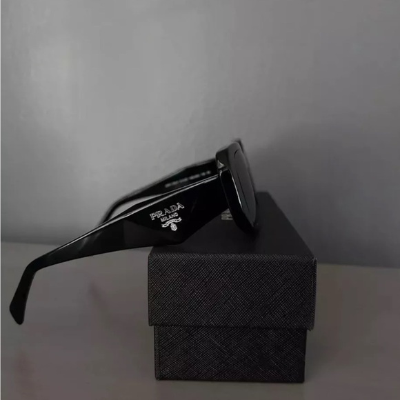 Prada PR190 1AB5S154 Women's Sunglasses 49 mm Black / Dark Grey Lens - Picture 5 of 9